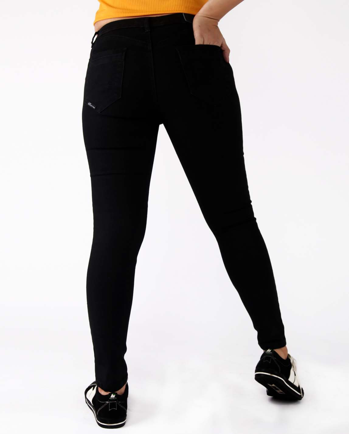 Picture of BLACK MID WAIST ANKLE SKINNY