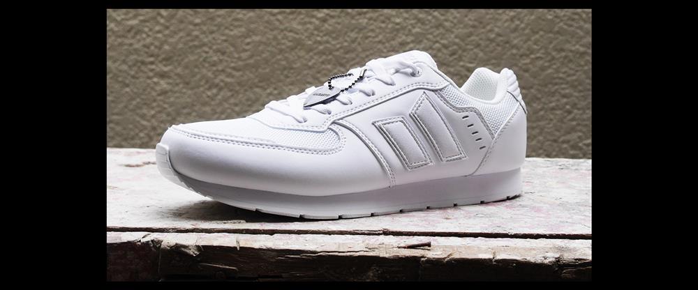 macbeth white shoes
