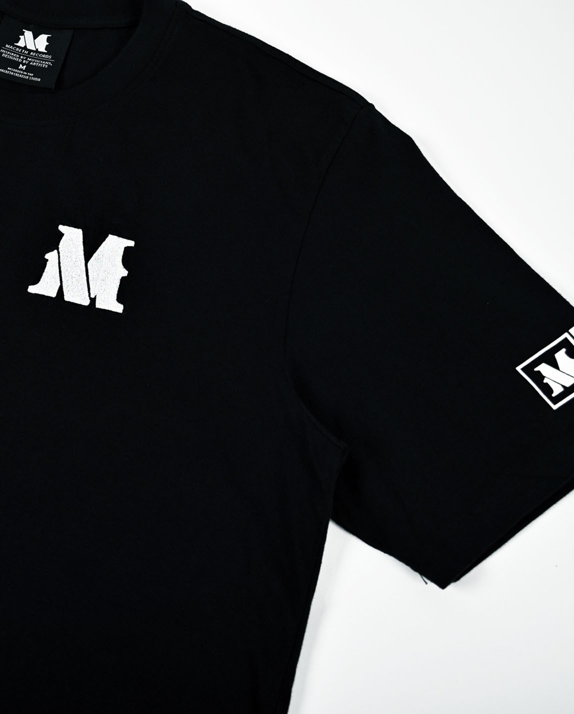 Picture of M TEE