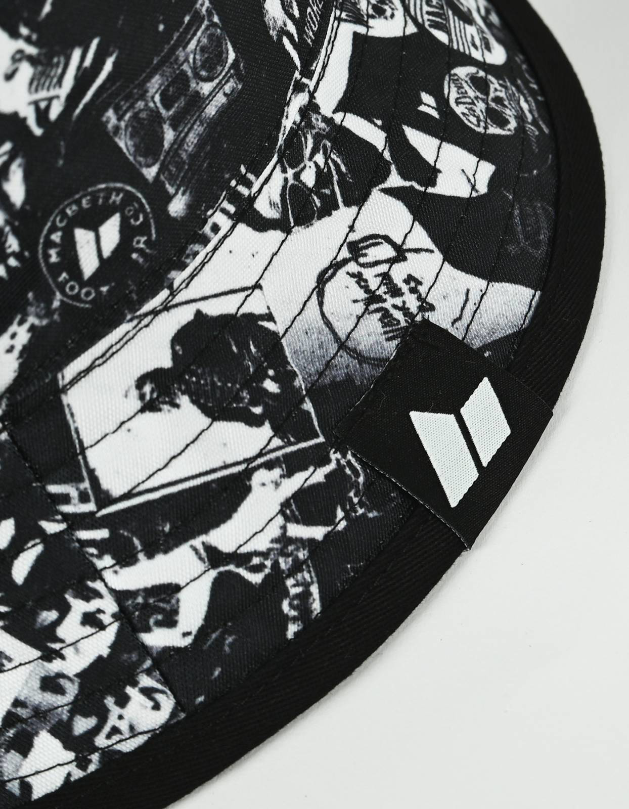 Picture of REVERSIBLE BUCKET HAT