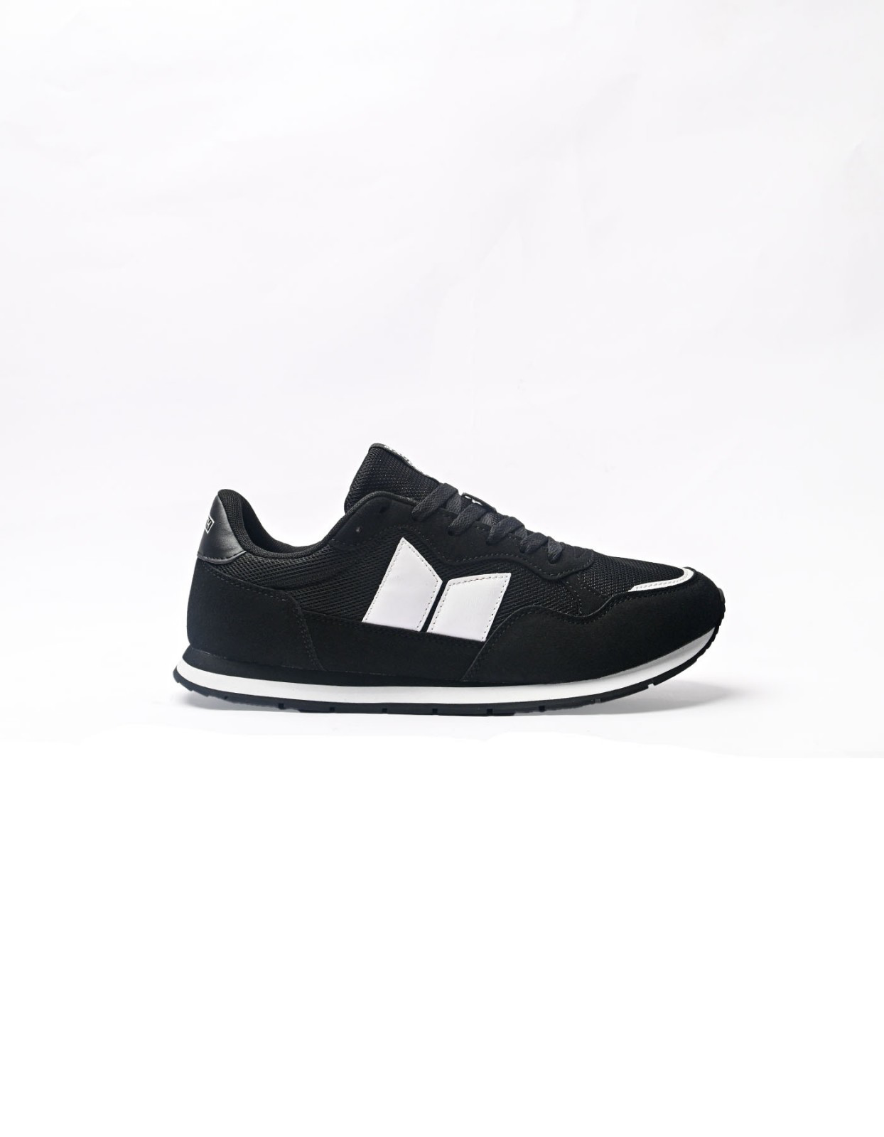 Picture of ARCADE ( Black / White )