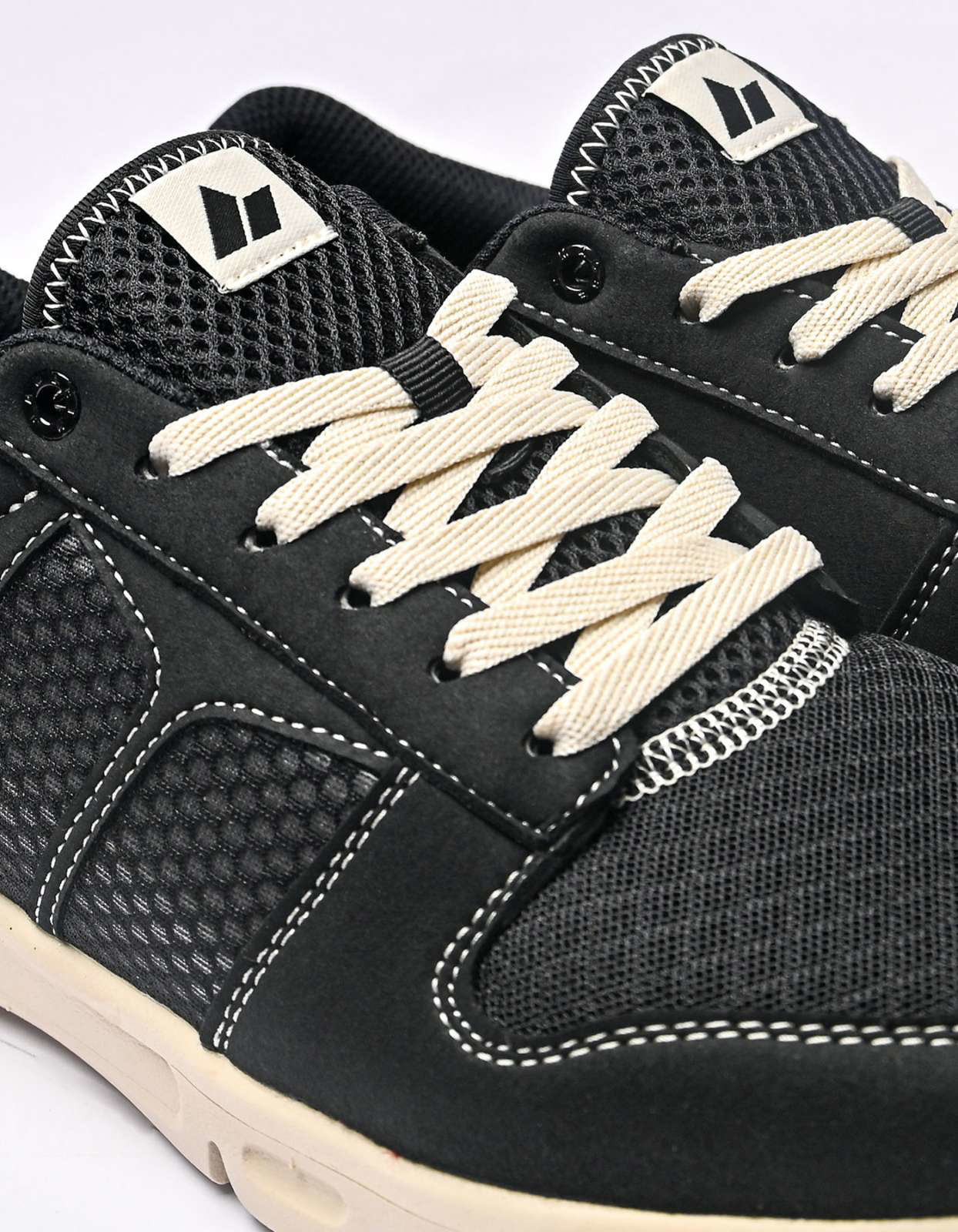 Picture of BRADLEY ( Black / Cement )